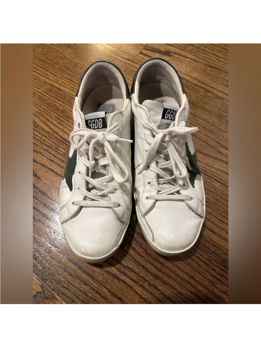 Golden Goose Sneakers